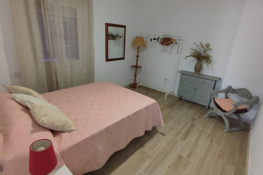 Muy Centrico, A 8 Min Del Ave Andando, Reformado. Apartment Cordoba Ngoại thất bức ảnh