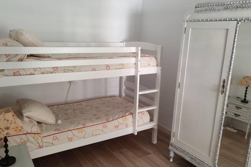 Muy Centrico, A 8 Min Del Ave Andando, Reformado. Apartment Cordoba Ngoại thất bức ảnh